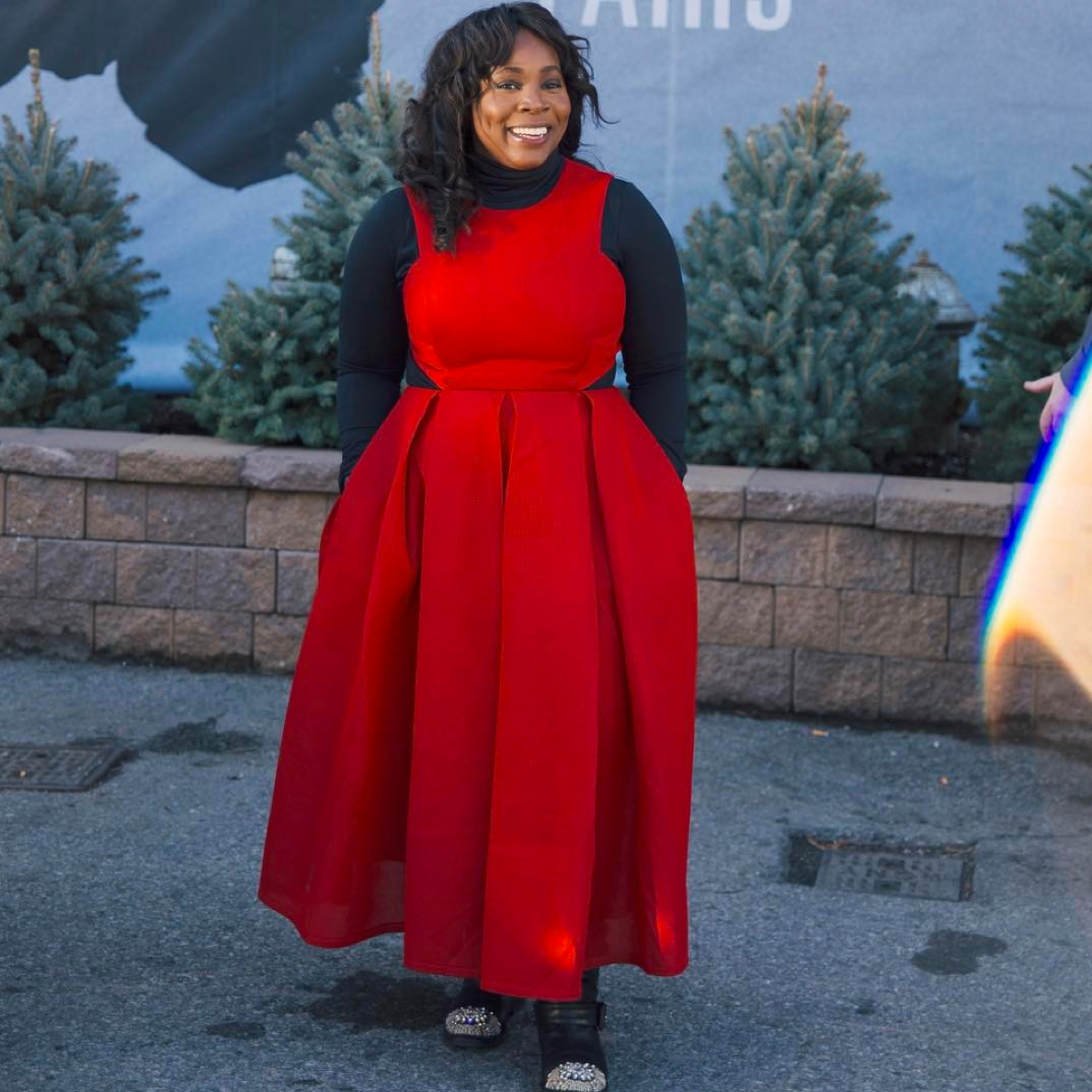Why We’re Crushing on This Curvy Girl’s Super Stylish Instagram